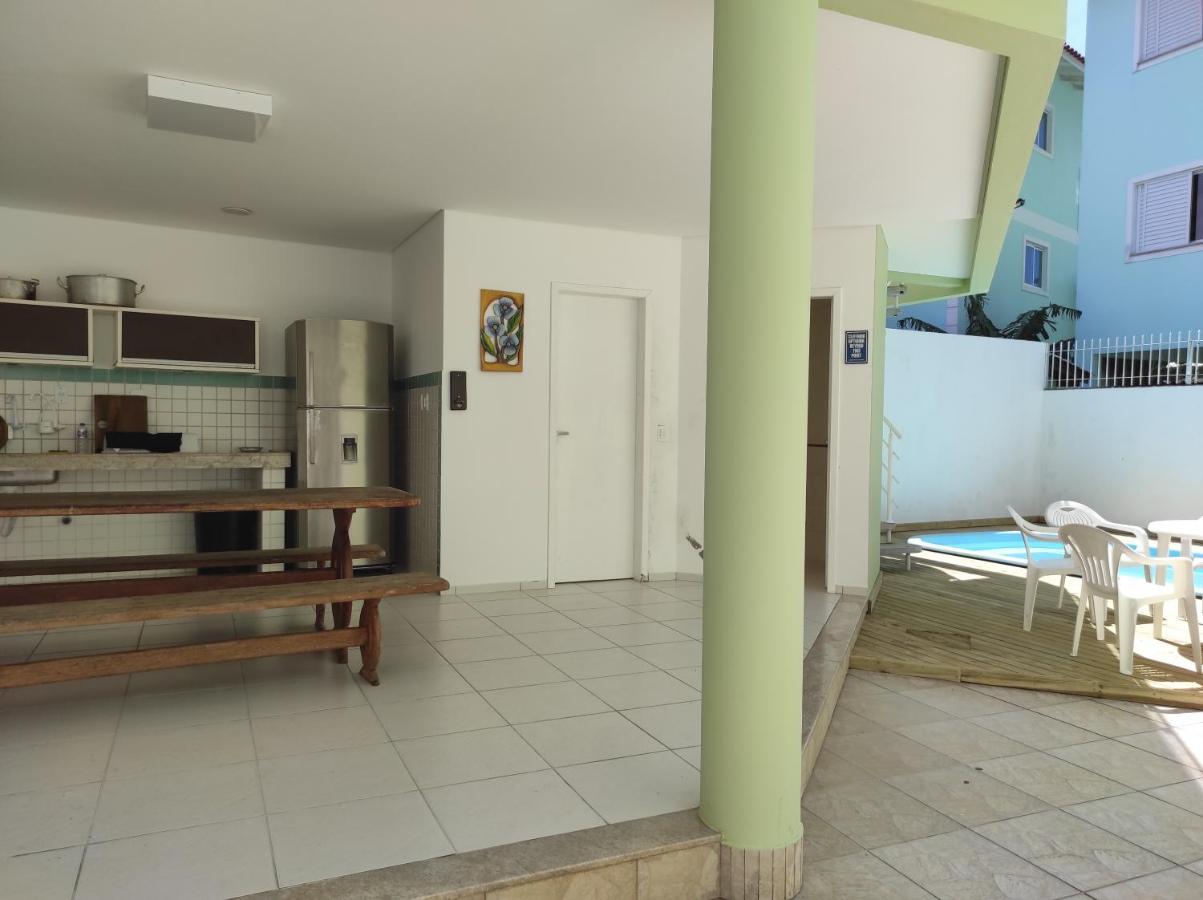 Casa Com 6 Suites E Piscina, A 160M Da Praia Florianópolis 外观 照片